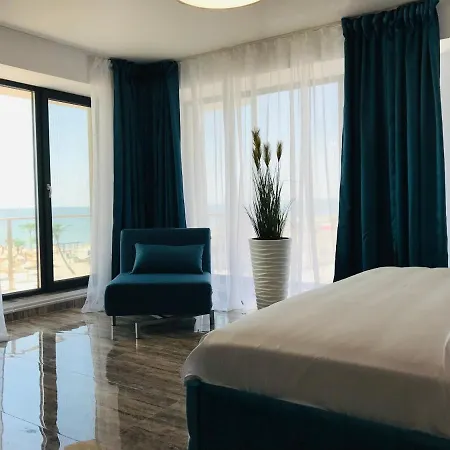 Apartman Anias Front View Of The Black Sea 14a