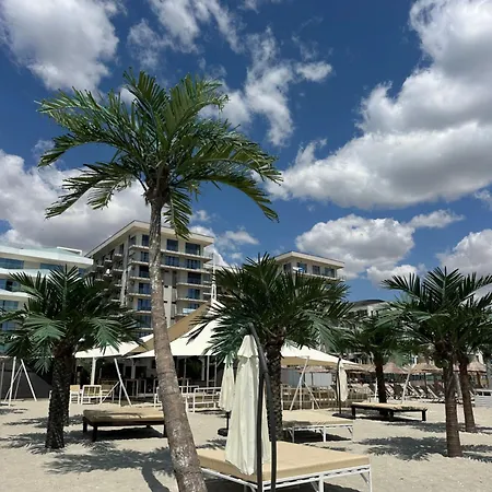 Anias Front View Of The Black Sea 14a *